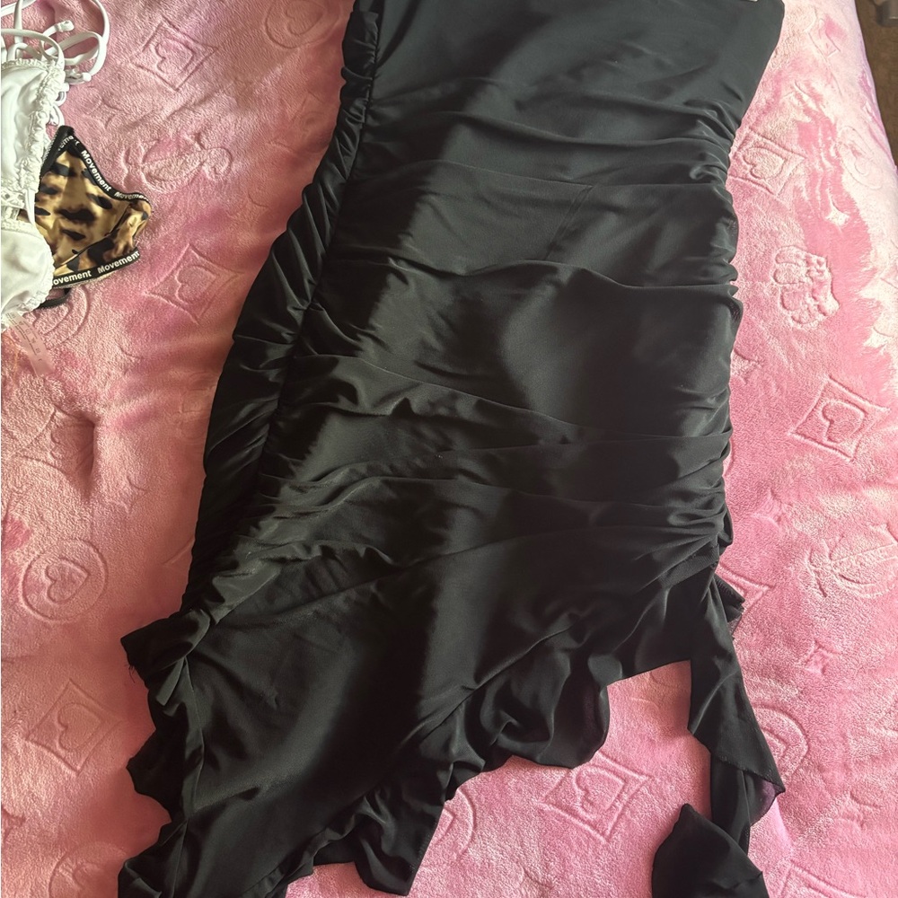 Forever 21 Black Asymmetrical Dress